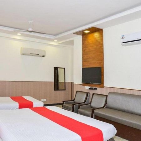 Hotel Shanti House New Delhi Karnail Singh Stadium Gate No 1 Exterior foto