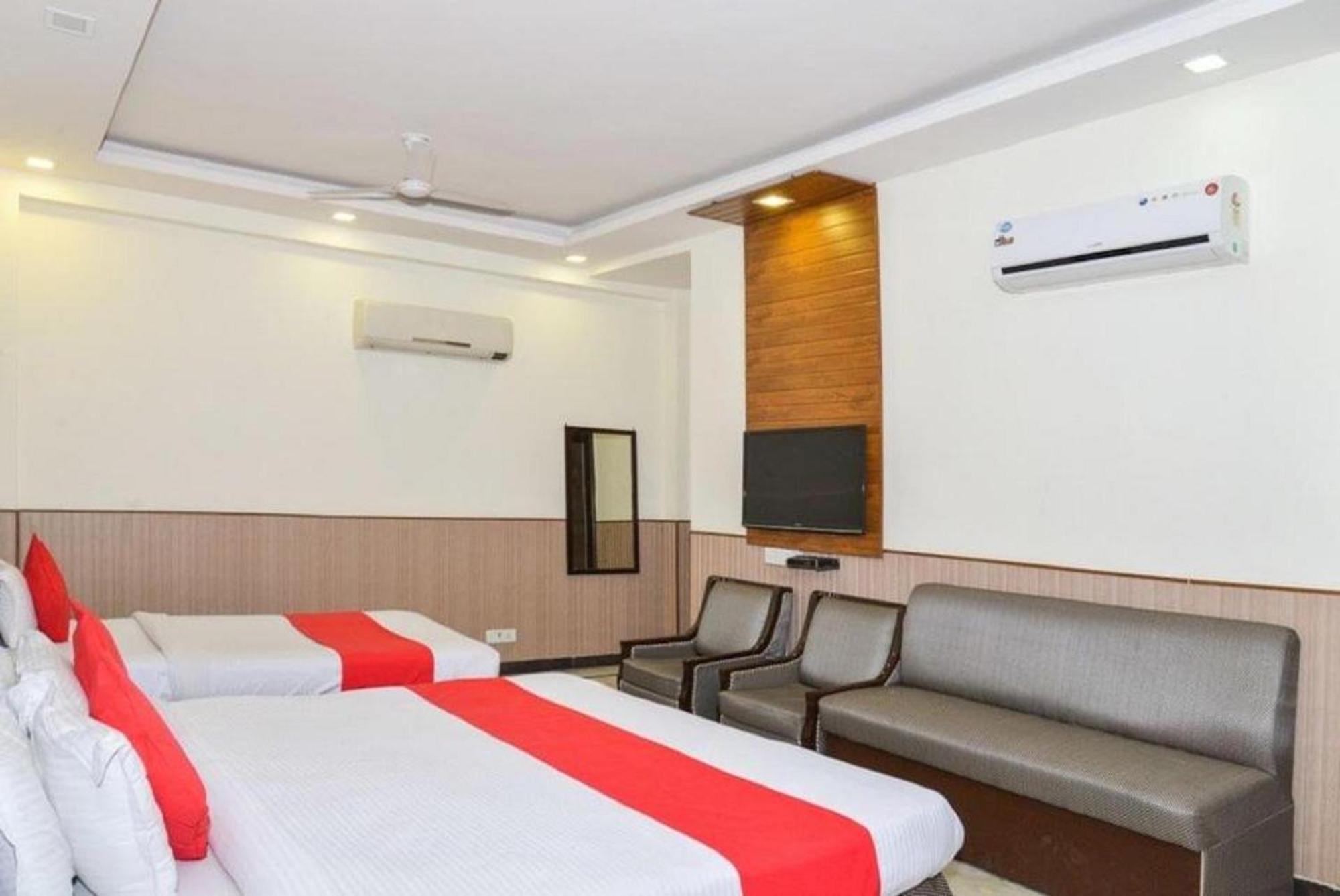 Hotel Shanti House New Delhi Karnail Singh Stadium Gate No 1 Exterior foto